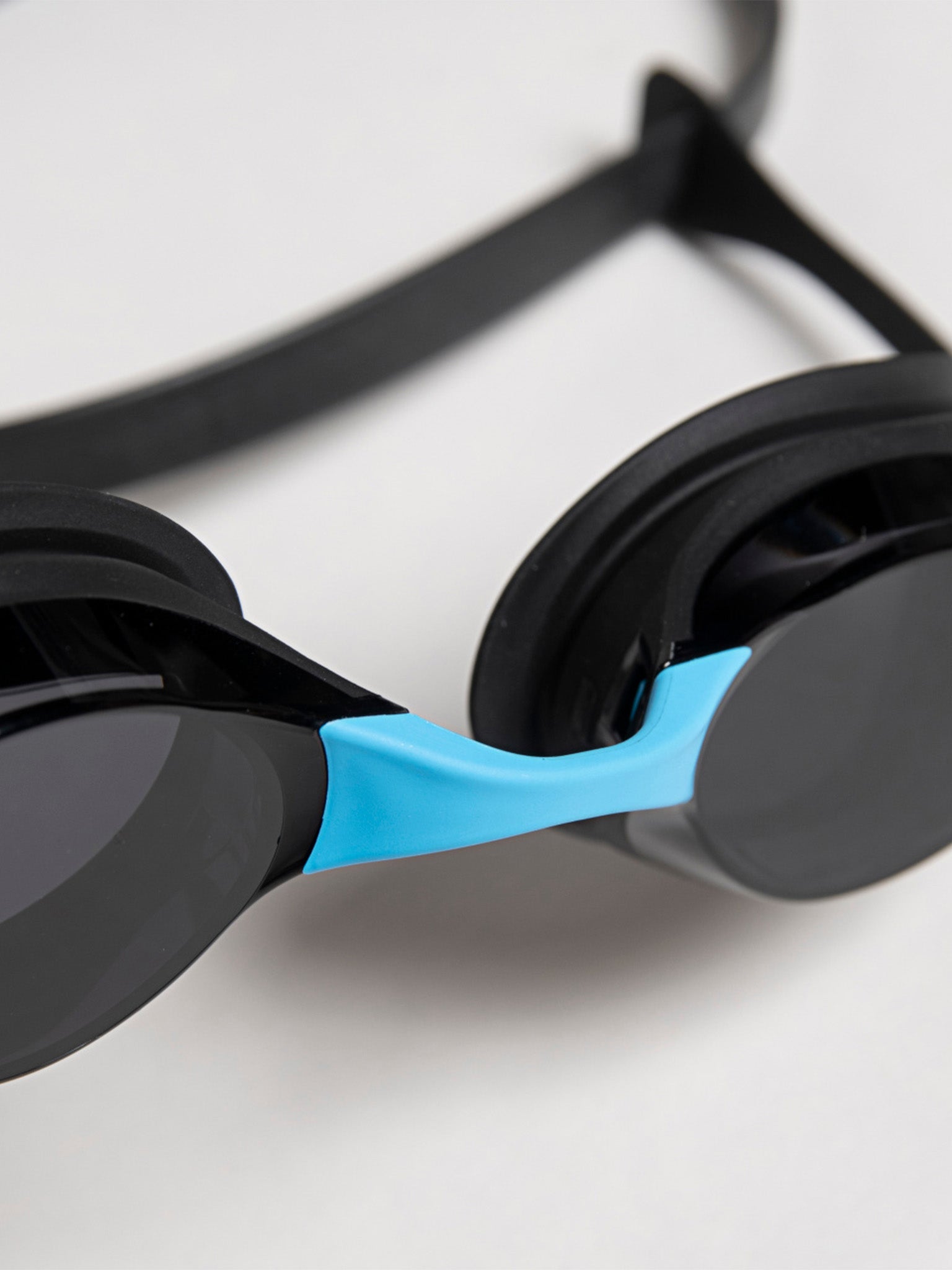 Lunettes de natation Cobra Original Swipe - Noir/Bleu